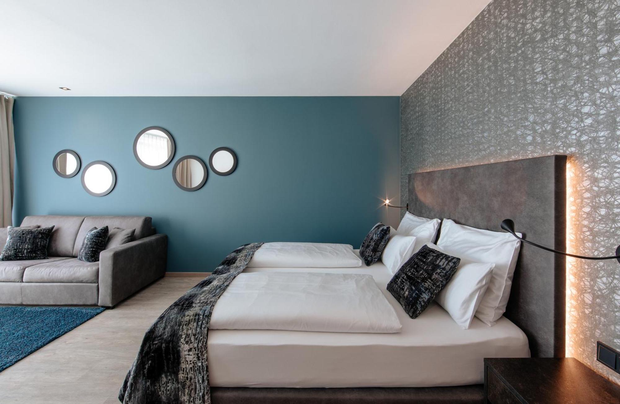 לינה וארוחת בוקר טירולו La Vista Panoramic Hideaway (Adults Only) חדר תמונה